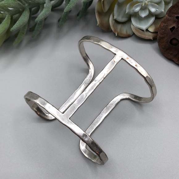 Lucky Brand Jewelry - Lucky Brand Delicate Hammered Metal Cuff Bracelet